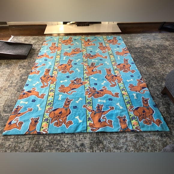 Vintage 1999 Scooby-Doo Blanket - Picture 2 of 5